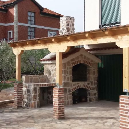 Amadrian Apartments Σίμπενικ Εξωτερικό φωτογραφία