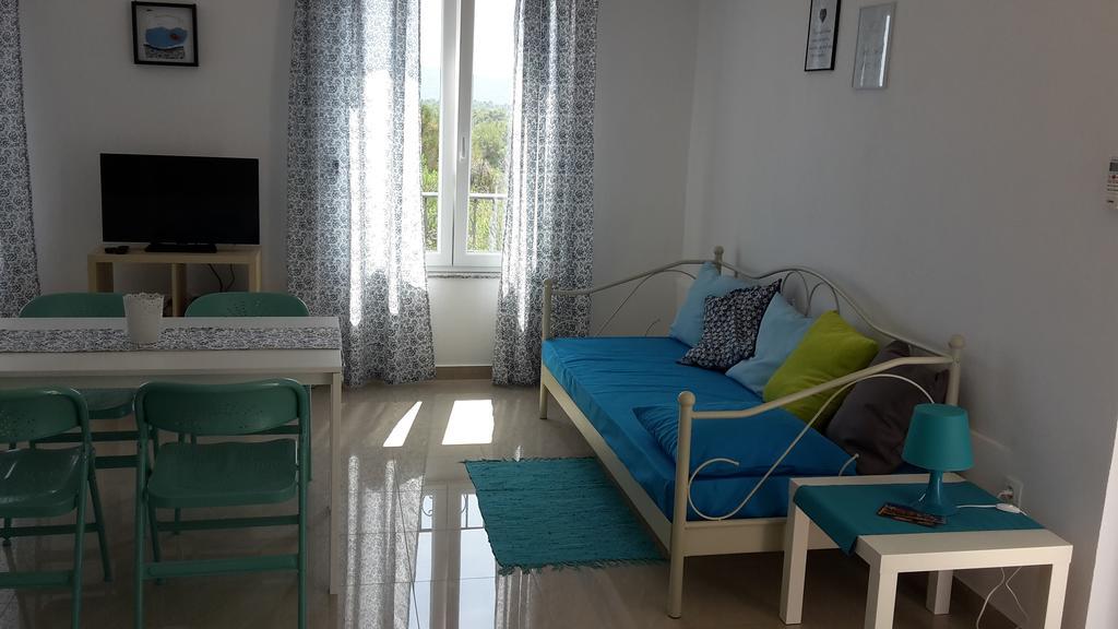Amadrian Apartments Σίμπενικ Εξωτερικό φωτογραφία