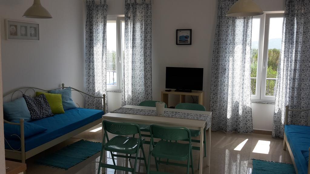 Amadrian Apartments Σίμπενικ Εξωτερικό φωτογραφία
