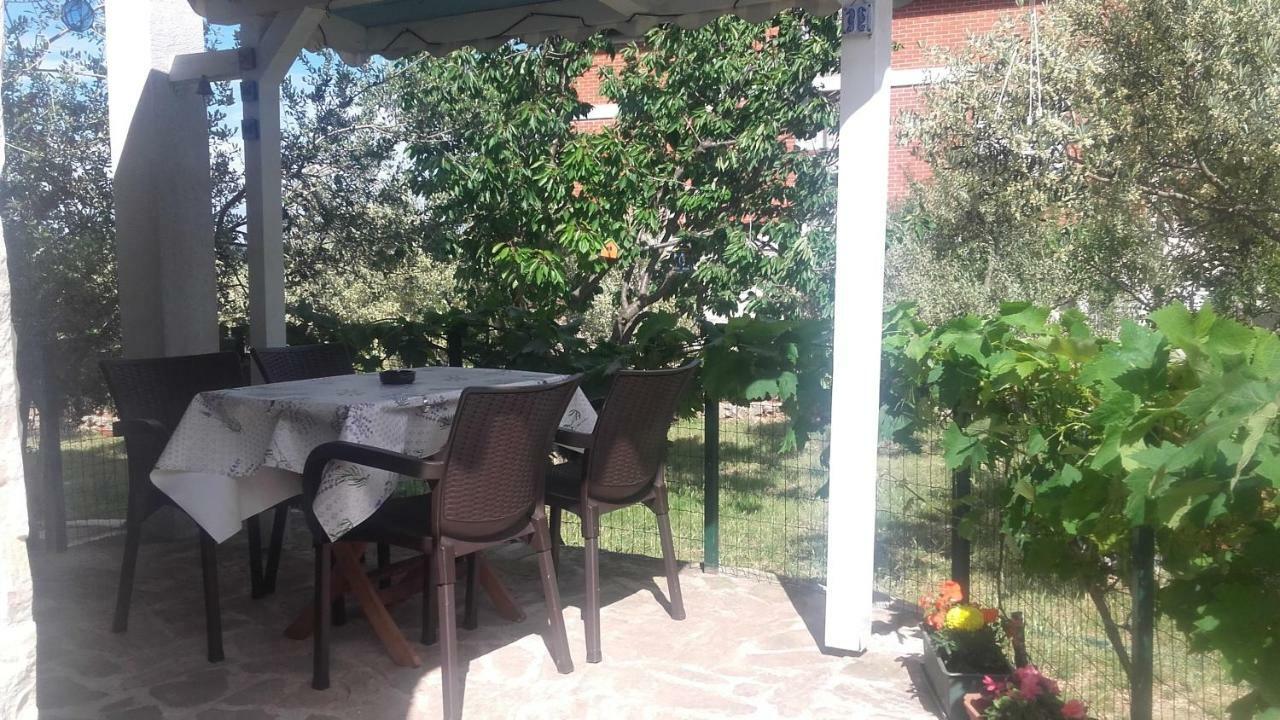 Amadrian Apartments Σίμπενικ Εξωτερικό φωτογραφία